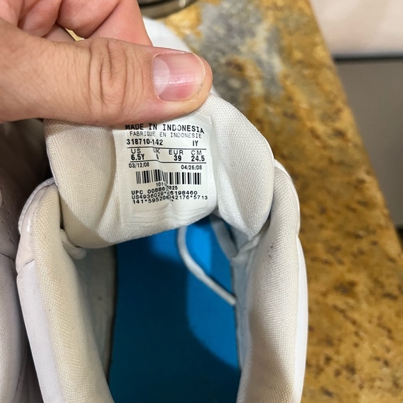 Jordan Team Elite size 6.5 - Picture 5 of 9